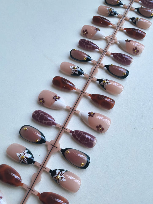 24Pcs & 30Pcs Press On Nails Kit,