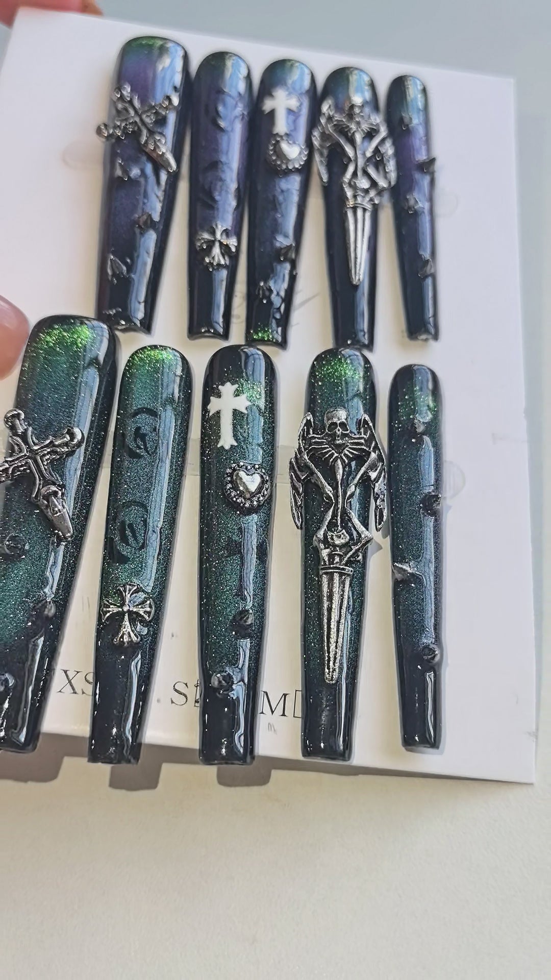 Halloween  press on nail with rainbow flash